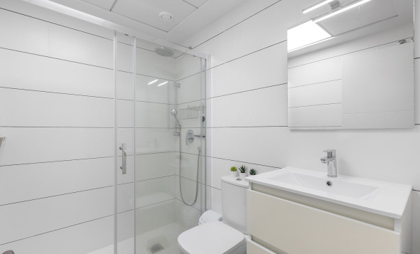 Reventa - 1. Apartamento / piso - Villamartin - Costa Blanca Sur