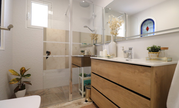 Resale - 3. Detached house - Orihuela Costa - Costa Blanca South