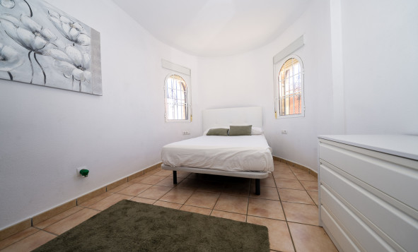 Resale - 3. Detached house - Playa Flamenca - Sportcentre