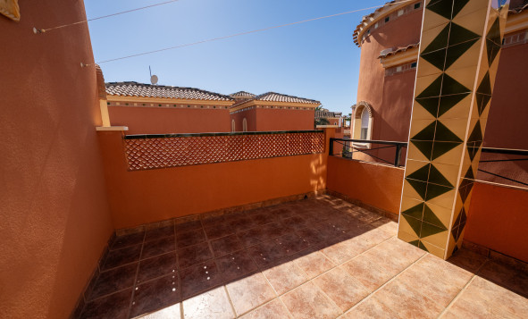 Resale - 3. Detached house - Playa Flamenca - Sportcentre