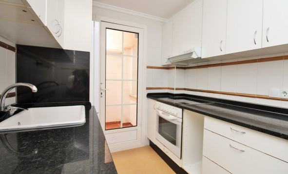 Resale - 2. Town house - Villamartin - Costa Blanca South