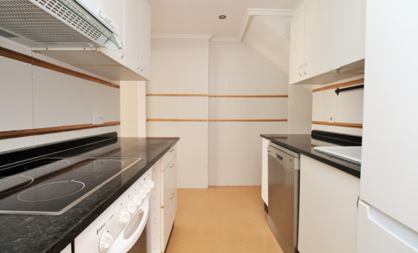 Resale - 2. Town house - Villamartin - Costa Blanca South