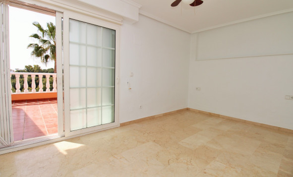 Resale - 2. Town house - Villamartin - Costa Blanca South