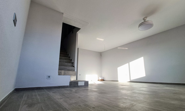 Resale - 2. Town house - La Romana - Costa Blanca North