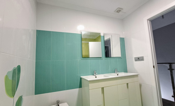 Resale - 2. Town house - La Romana - Costa Blanca North