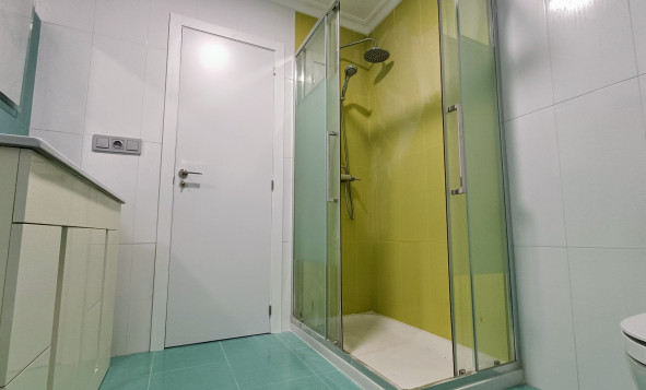 Resale - 2. Town house - La Romana - Costa Blanca North