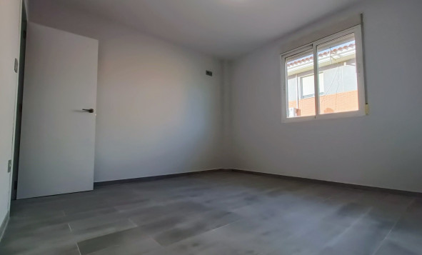 Resale - 2. Town house - La Romana - Costa Blanca North