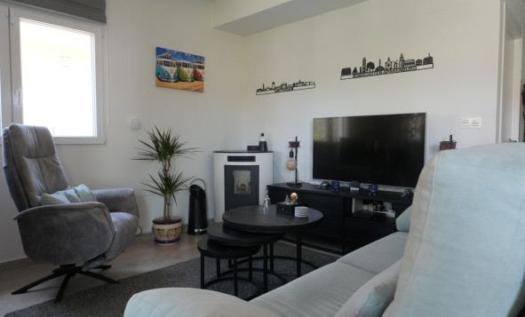 Reventa - 6. Independent villa - La Romana - Costa Blanca Norte 