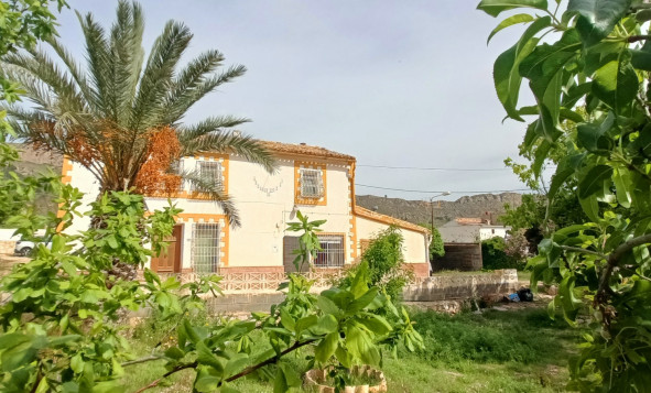 Resale - 6. Detached villa - La Romana - Costa Blanca North