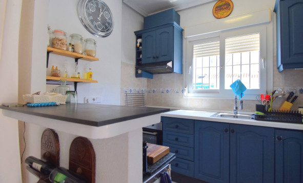 Resale - 4. Semi-detached villa - Orihuela Costa - Costa Blanca South