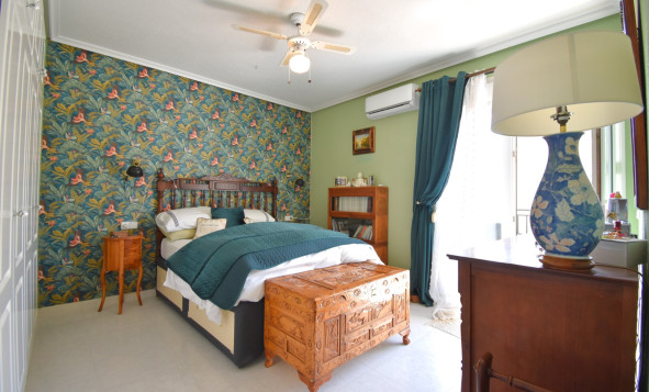 Resale - 4. Semi-detached villa - Orihuela Costa - Costa Blanca South