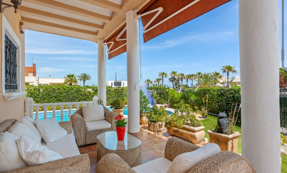 Herverkoop - 3. Vrijstaande villa - Torrevieja - Costa Blanca Zuid
