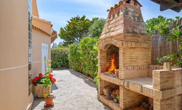 Herverkoop - 3. Vrijstaande villa - Torrevieja - Costa Blanca Zuid