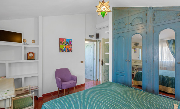 Herverkoop - 3. Vrijstaande villa - Torrevieja - Costa Blanca Zuid