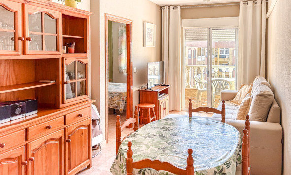 Reventa - 1. Apartamento / piso - Torrevieja - Parque de las Naciones