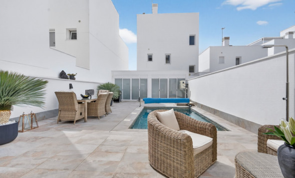 Reventa - 3. Casa indepiende - San Pedro del Pinatar - Costa Calida