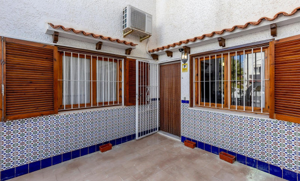 Reventa - 2. Chalet adosado - Torrevieja - Costa Blanca Sur