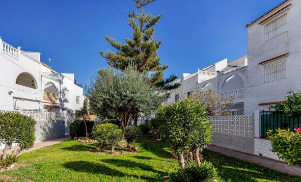Reventa - 2. Chalet adosado - Torrevieja - Costa Blanca Sur
