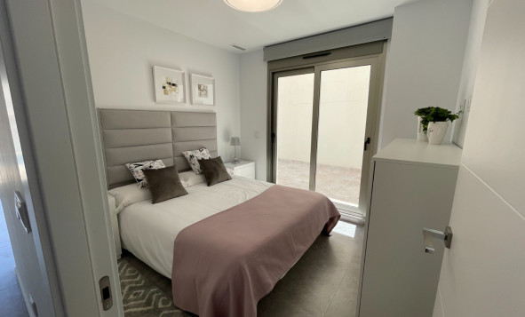 Reventa - 3. Casa indepiende - Villamartín - Villamartin