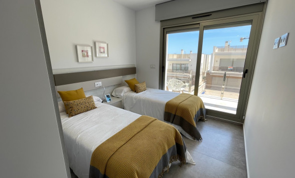 Reventa - 3. Casa indepiende - Villamartín - Villamartin