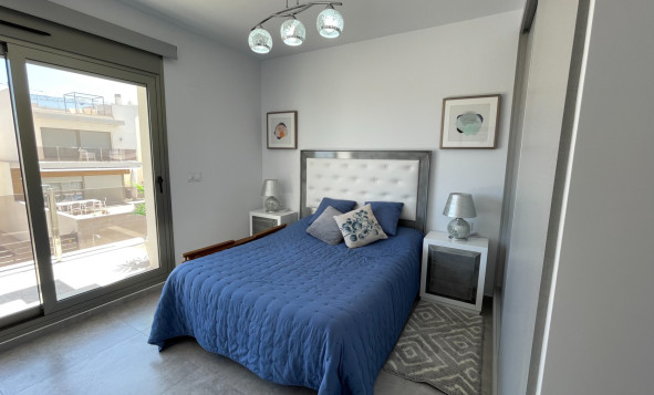 Reventa - 3. Casa indepiende - Villamartín - Villamartin
