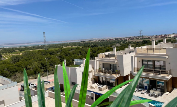 Reventa - 3. Casa indepiende - Villamartín - Villamartin