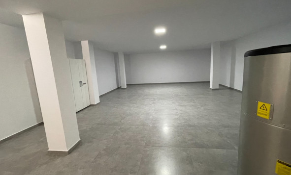 Reventa - 3. Casa indepiende - Villamartín - Villamartin