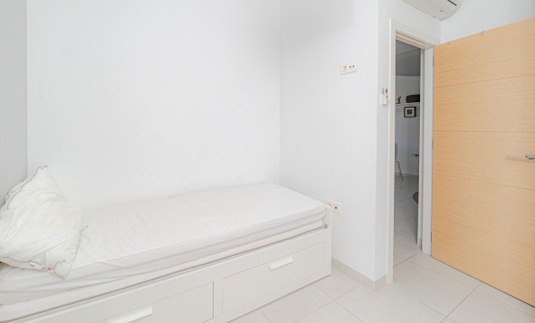 Resale - 1. Apartment / flat - La Zenia - Costa Blanca South