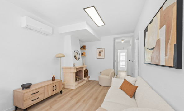 Reventa - 2. Chalet adosado - Villamartin - Costa Blanca Sur