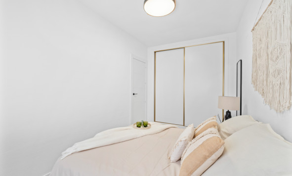 Reventa - 2. Chalet adosado - Villamartin - Costa Blanca Sur