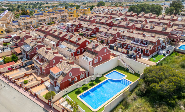 Reventa - 2. Chalet adosado - Villamartin - Costa Blanca Sur