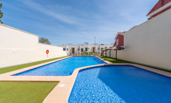 Reventa - 2. Chalet adosado - Villamartin - Costa Blanca Sur
