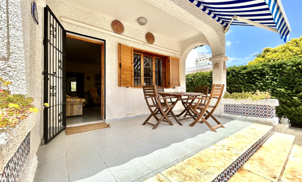 Reventa - 3. Casa indepiende - La Zenia - Costa Blanca Sur