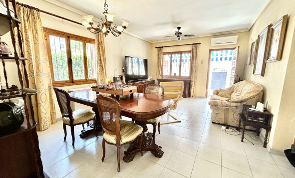 Reventa - 3. Casa indepiende - La Zenia - Costa Blanca Sur