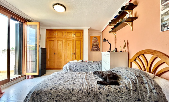 Reventa - 3. Casa indepiende - La Zenia - Costa Blanca Sur