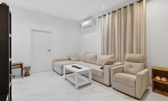Resale - 3. Detached house - El Altet - Costa Blanca South