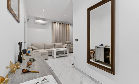 Resale - 3. Detached house - El Altet - Costa Blanca South