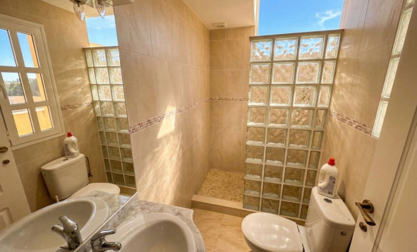 Resale - 4. Semi-detached villa - Benijófar - Costa Blanca South