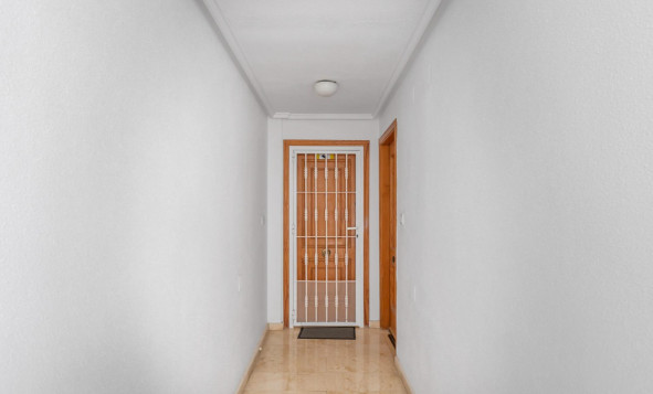 Herverkoop - 1. Appartement / flat - Torrevieja - Costa Blanca Zuid