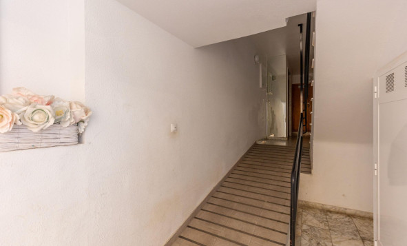 Resale - 1. Apartment / flat - Torrevieja - Costa Blanca South