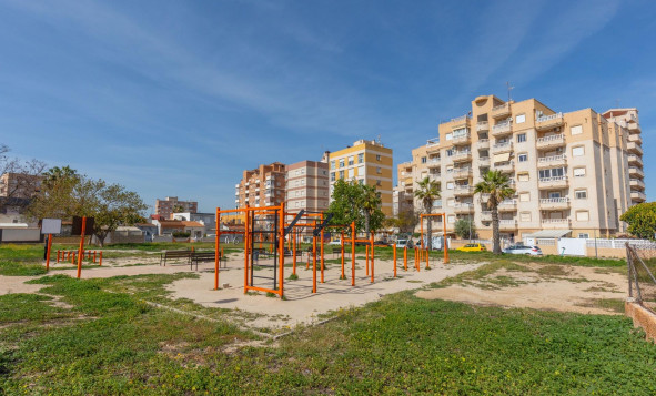 Resale - 1. Apartment / flat - Torrevieja - Costa Blanca South