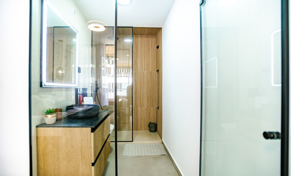 Resale - 1. Apartment / flat - Torrevieja - Acequion
