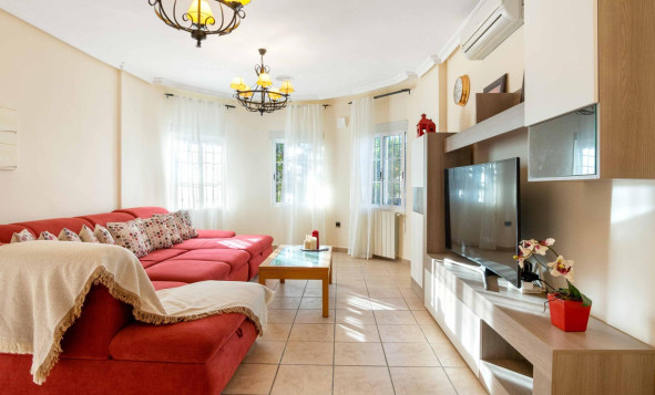 Reventa - 3. Casa indepiende - Orihuela Costa - Costa Blanca Sur