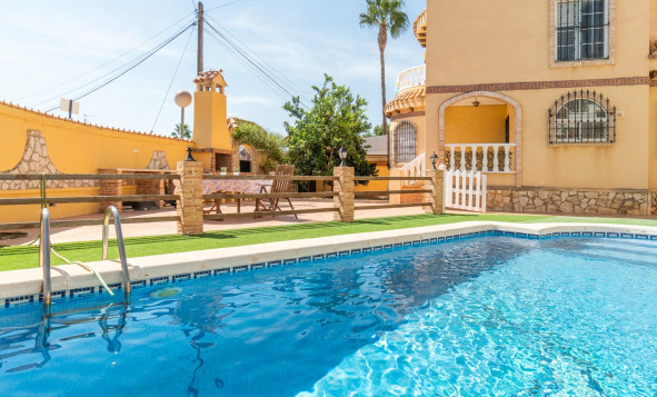 Reventa - 3. Casa indepiende - Orihuela Costa - Costa Blanca Sur