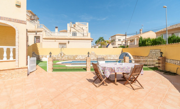Reventa - 3. Casa indepiende - Orihuela Costa - Costa Blanca Sur