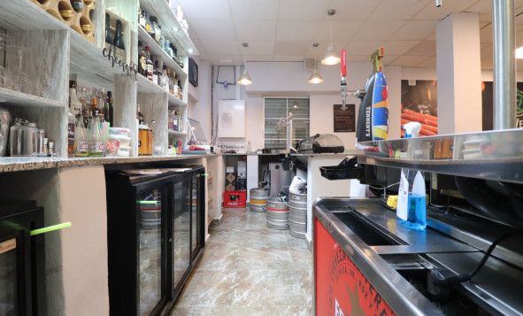 Herverkoop - Commercieel vastgoed - Catral - Catral - Town