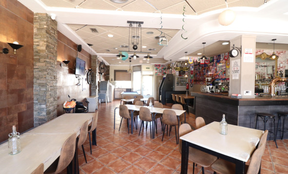 Herverkoop - Commercieel vastgoed - Formentera del Segura - Costa Blanca Zuid