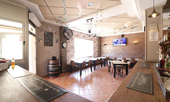 Herverkoop - Commercieel vastgoed - Formentera del Segura - Costa Blanca Zuid