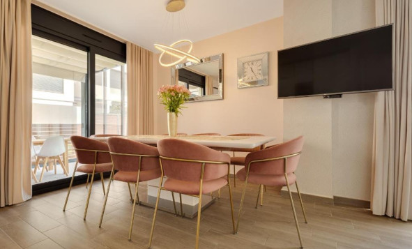Reventa - 3. Casa indepiende - Torrevieja - Costa Blanca Sur