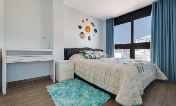 Reventa - 3. Casa indepiende - Torrevieja - Costa Blanca Sur